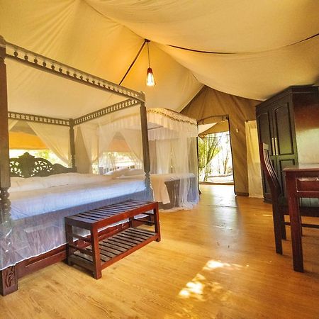 Hotel Lorian Safari Camp Limited Narok Exterior foto